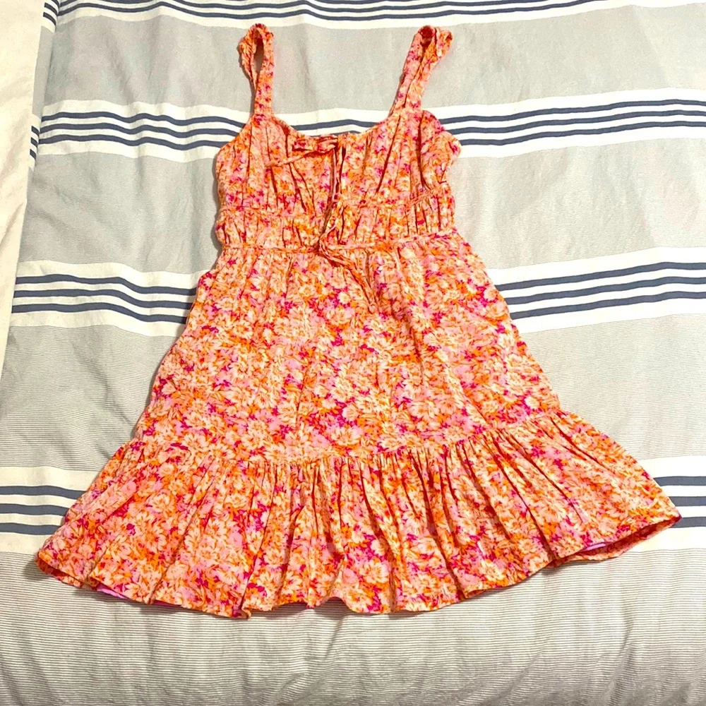 American Eagle floral dress - Picture 1 of 7
